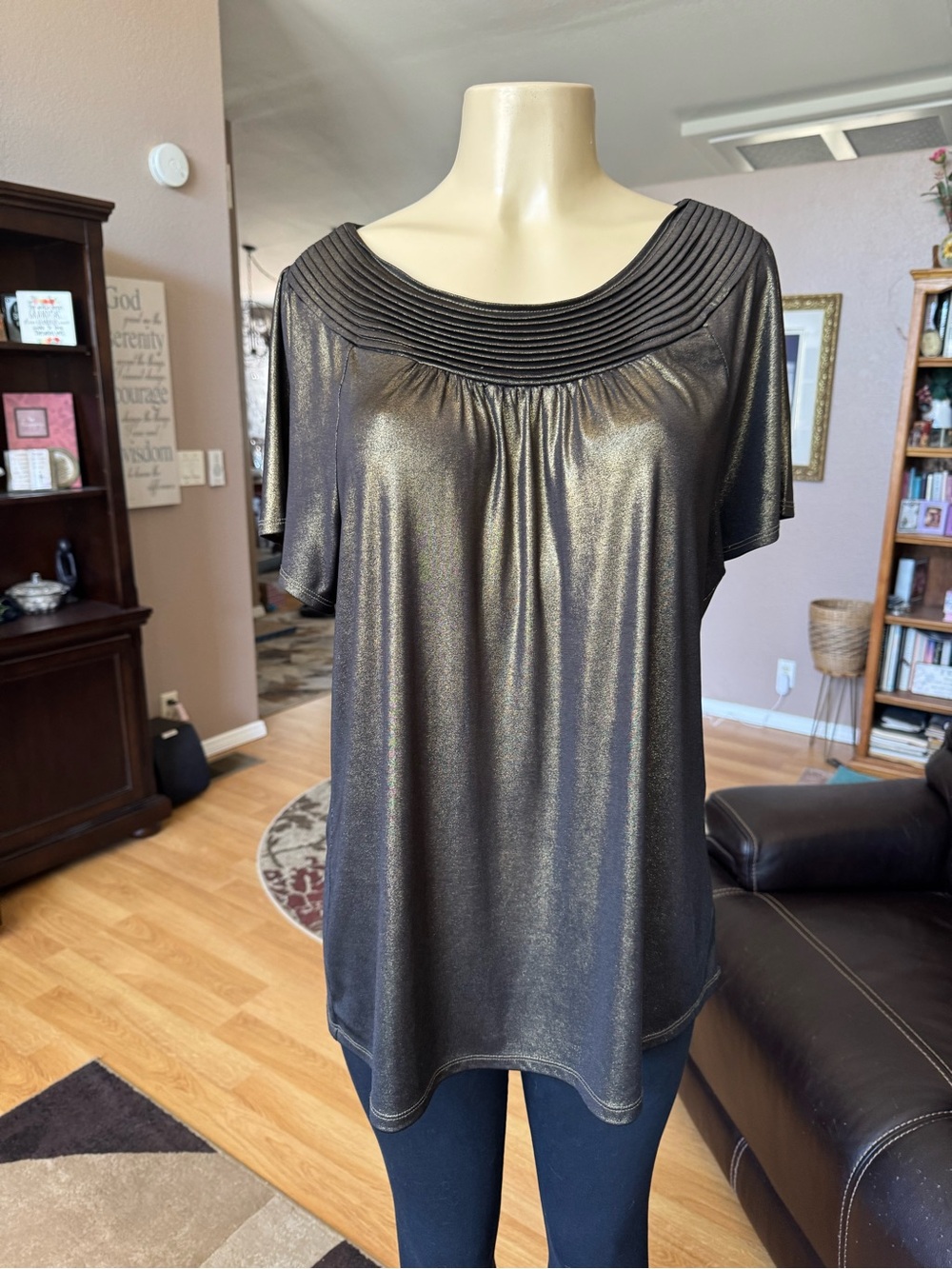 Style & Co. metallic black & gold blouse with a pleated yoke-size XL